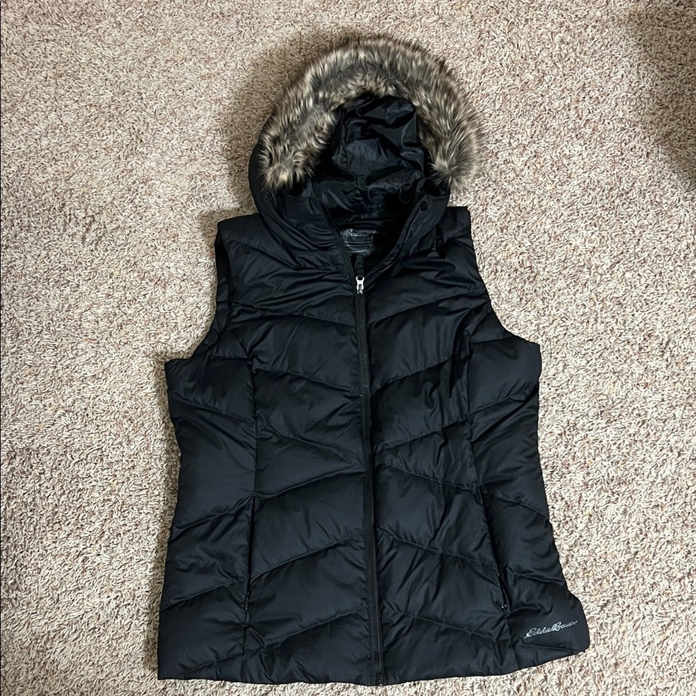 Eddie Bauer Women's Black Vest with Faux Fur Trim